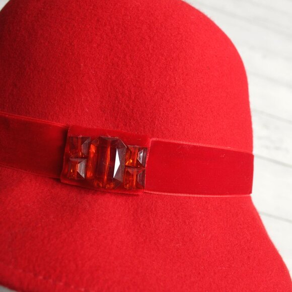 Croft & Barrow Women\'s Red Cloche Bucket Hat 100% Wool main image 5